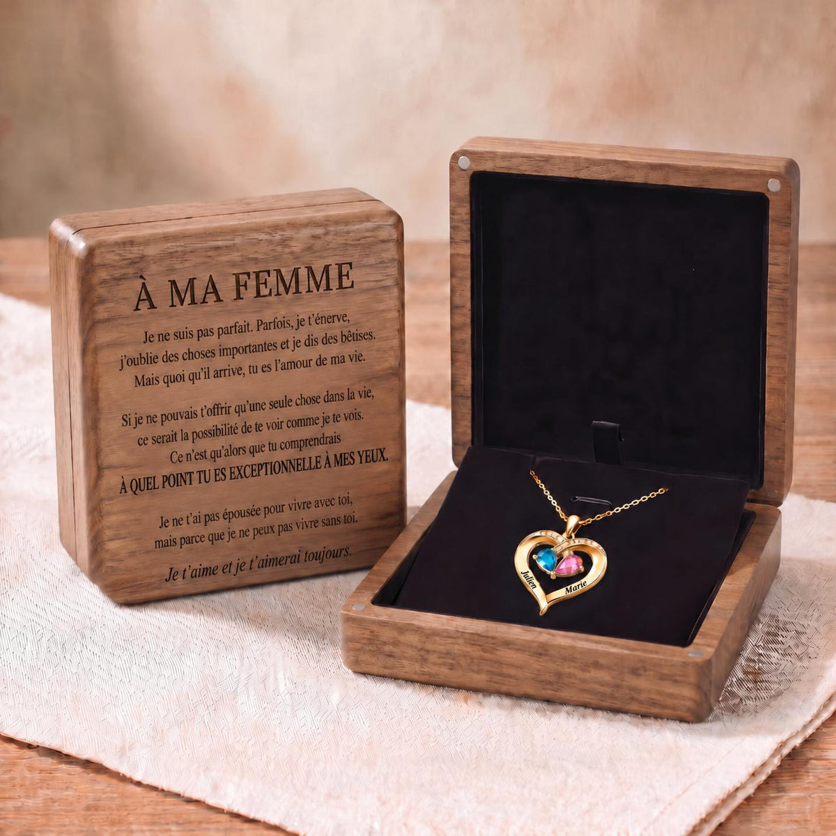 Collar con dedicatoria "A mi Mujer"