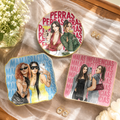 Tres platos joyero de cerámica con fotos de amigas en acuarela y los títulos PERRAS, MAMARRACHAS y MALAS INFLUENCIAS